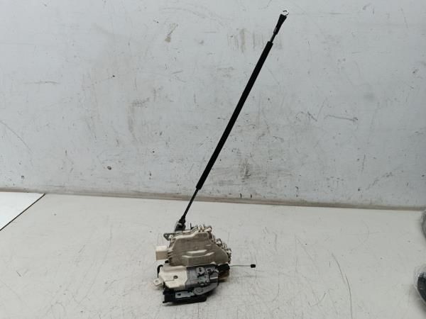 Fecho da Porta Frente Esquerdo - SEAT LEON (1P1) | 05 - 13