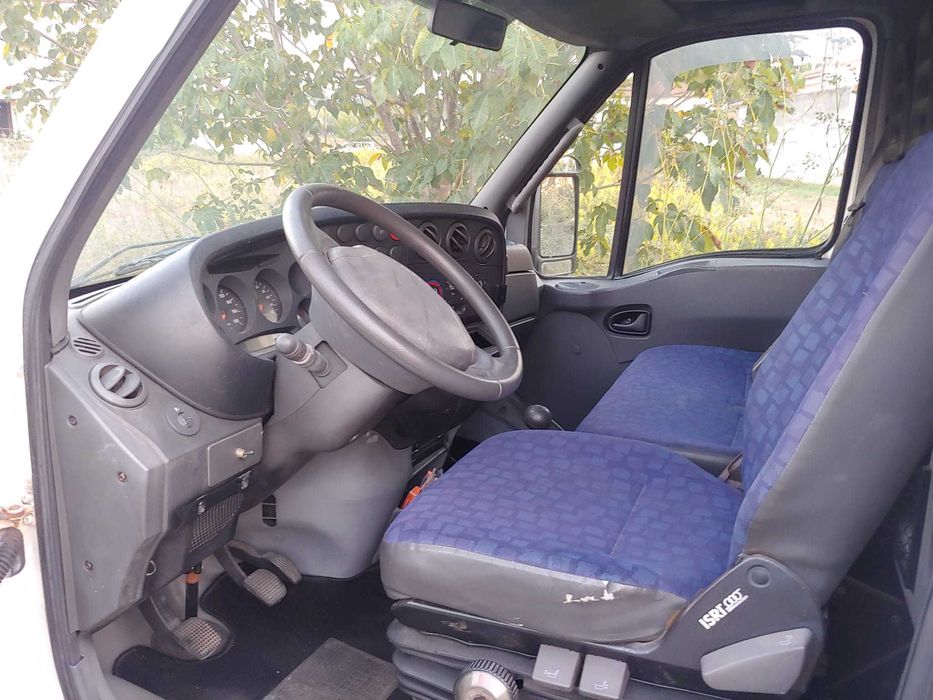 Iveco 65C15. FECH.FRIGORIFICO.Troco por uma van de categoria B ou suas sugestões.