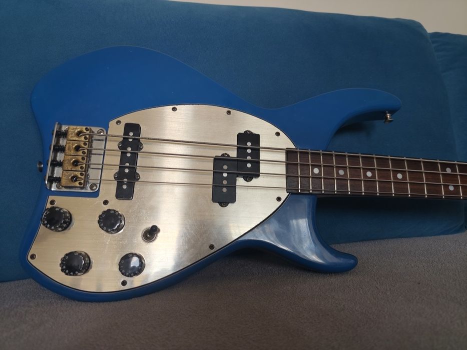 Gitara basowa daion Japan unikat