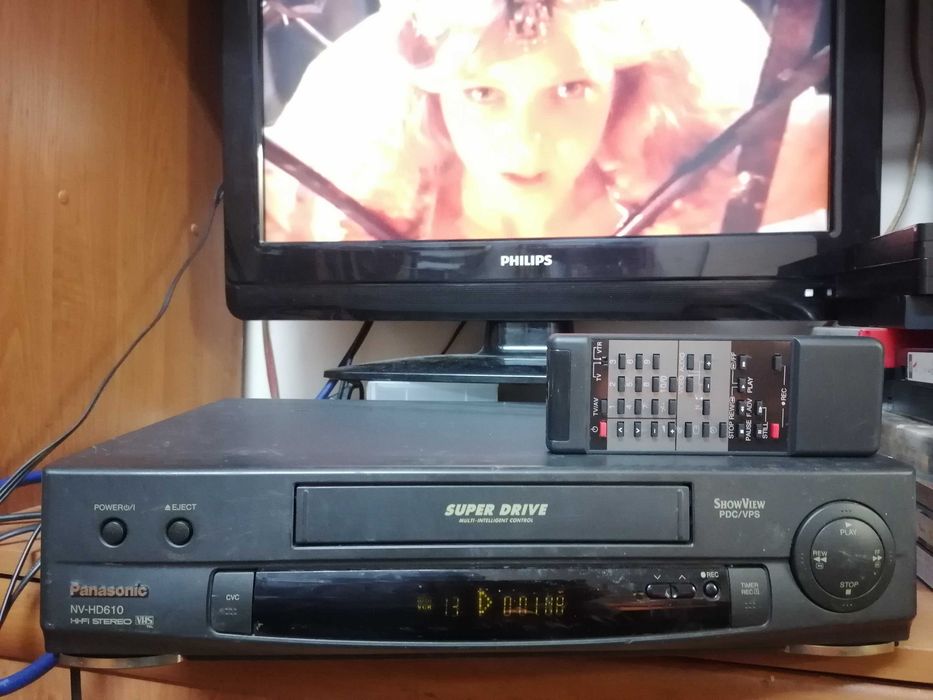 Magnetowid VHS Panasonic NV-HD610EG HI-FI stereo pilot