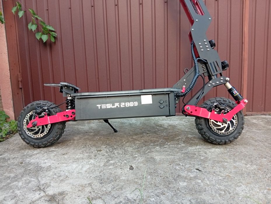 Електросамокат Tesla 2800 (2500Wх2 60 V 30 Ah) повнопривідний