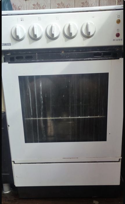 Электроплита ZANUSSI ZC 610 E