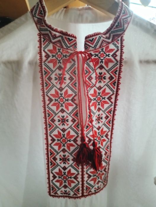 Вишиванка чоловіча р.46-48