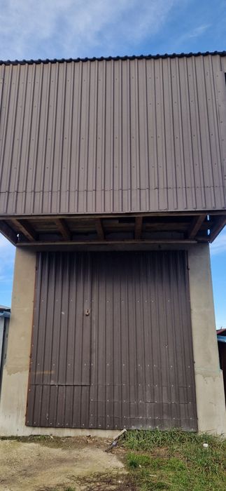 Продам будівлю під житло або бізнес