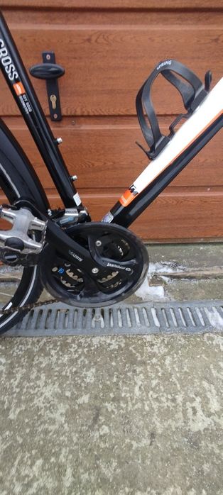 Trekingowy rower KTM Avento Cross