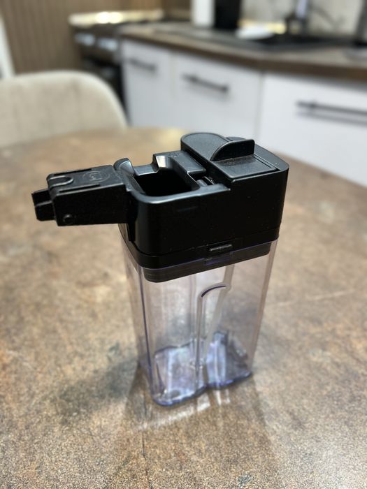 Pojemnik na mleko - ekspres Philips 5360