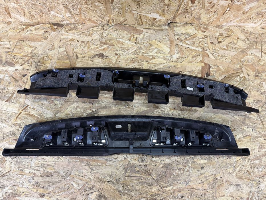 Osłona Pasa Tył Bagażnika Renault Megane 3 / Laguna III Kombi