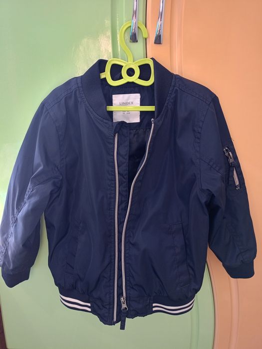 Дитяча куртка, весна , осінь.