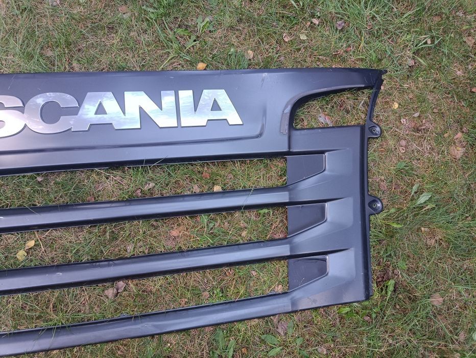 Scania R atrapa grill wlot powietrza przód krata orginał