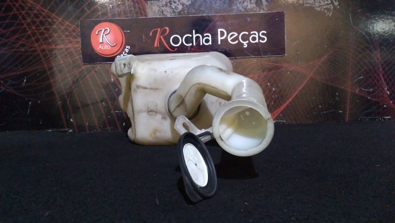 Reservatorio Da Agua Do Esguicho Rover 25 Hatchback (Rf)
