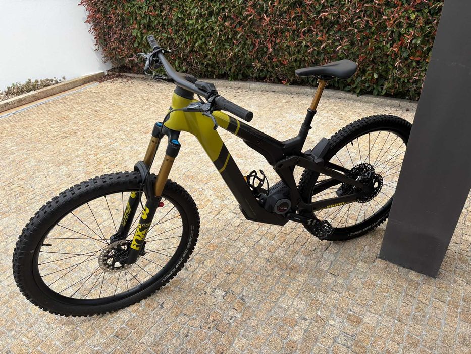 Scott Patron eRIDE 900 Tuned 2022 | Bosch CX Race | Carbono | FOX Factory