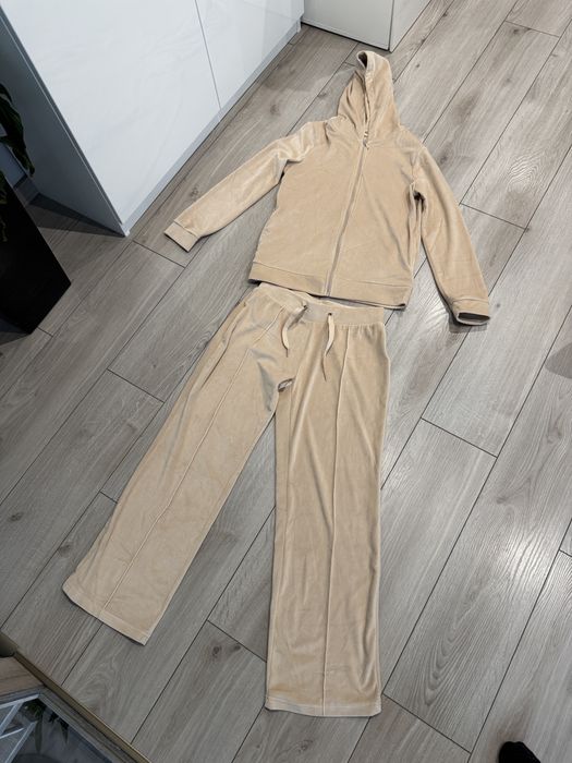 Zestaw dresy damskie welurowe S bezowy