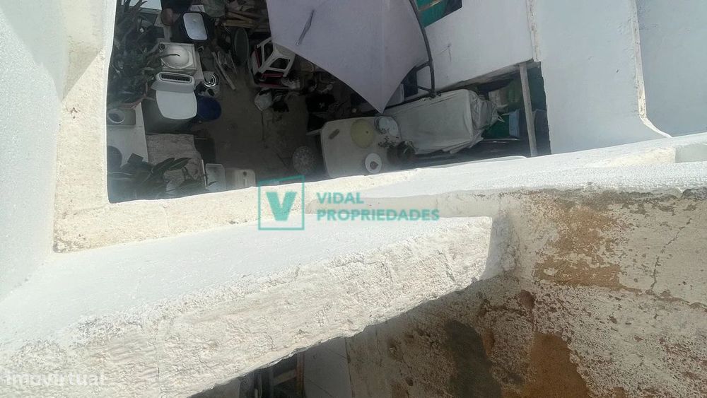Prédio T8 em Faro com terraço e varanda