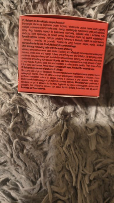 Balsam do demakijażu o zapachu wiśni Fluff