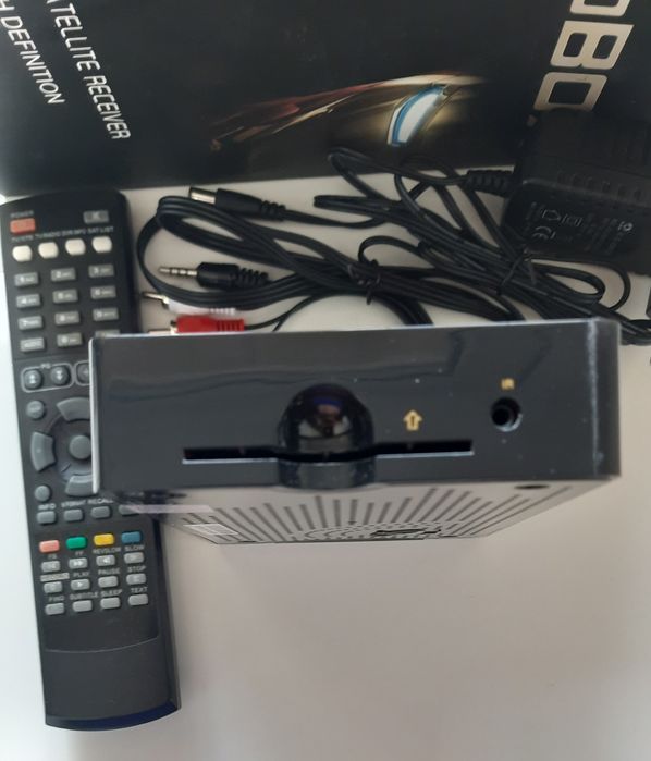 Спутниковый ресивер (тюнер) Memobox M3 HD PVR