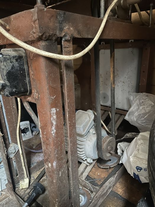 Продам циркулярний станок + фуганок