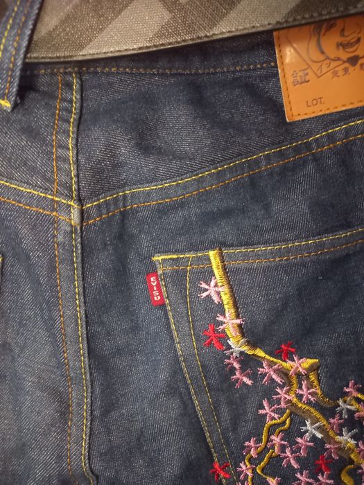 Джинсы Evisu з ремнем барбери в комплекте