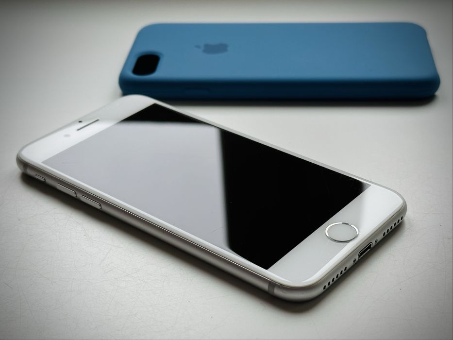 IPhone 7 на 32 GB (гарний стан)