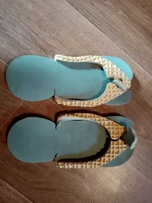 Ботинки. Кожа...