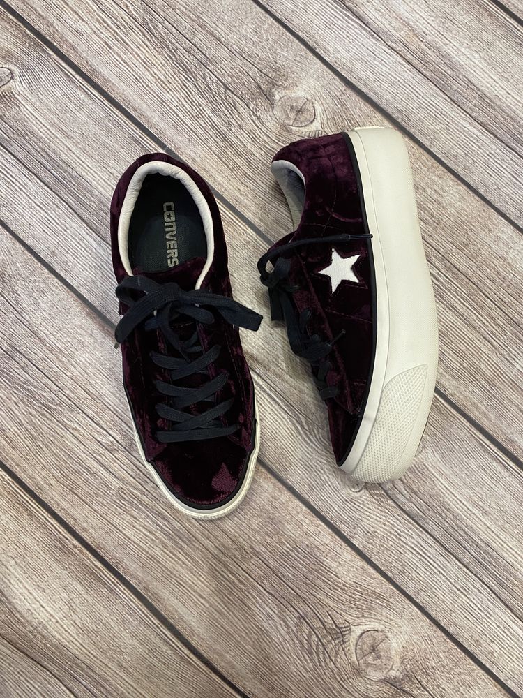 Converse one star platform velvet sale
