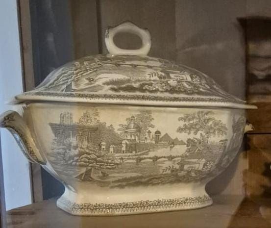 Terrina Real Fábrica de Sacavém