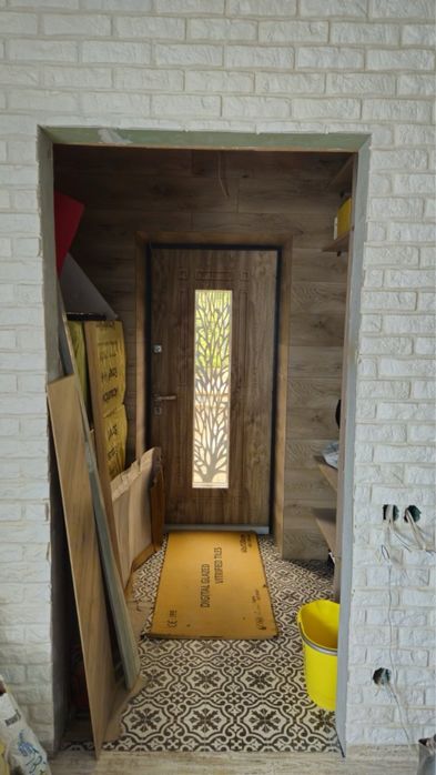 вул. Переможна ,продаж котеджу з частково закінченим ремонтом.