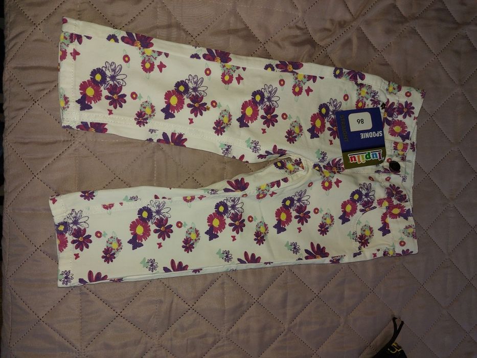 Spodnie dziewczęce NOWE