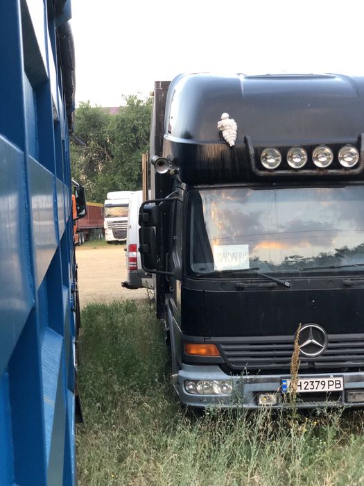 Продам атего 815