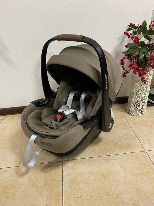 Автокрісло MAXI-COSI Pebble 360 Pro 2 Група 0+ (0-13 кг) автолюлька детское автокресло 0