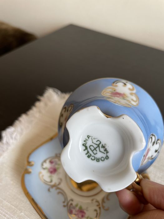 Chavena porcelana antiga