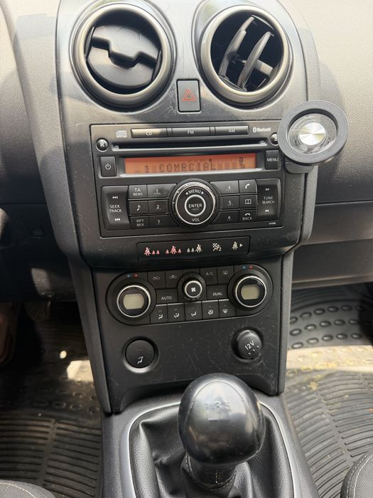 Nissan Qashqai — fotografia 8