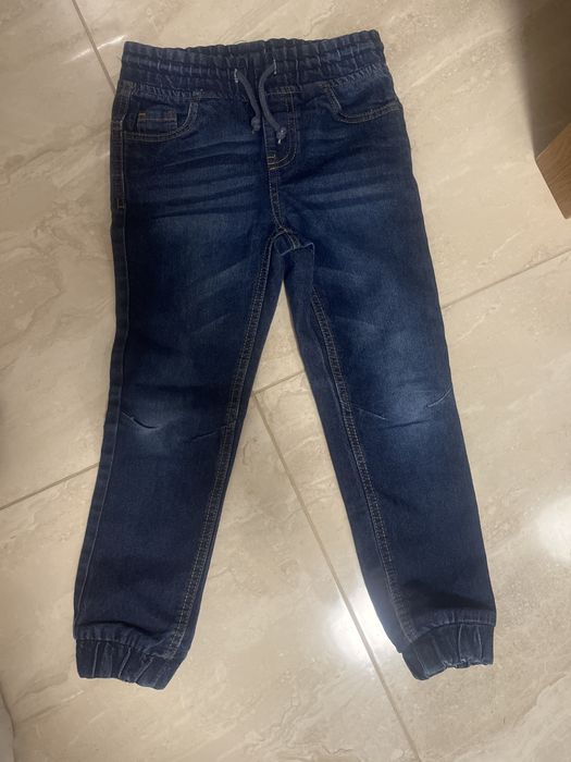 Dżinsy - 2 pary spodni chłopięcych rozm.128