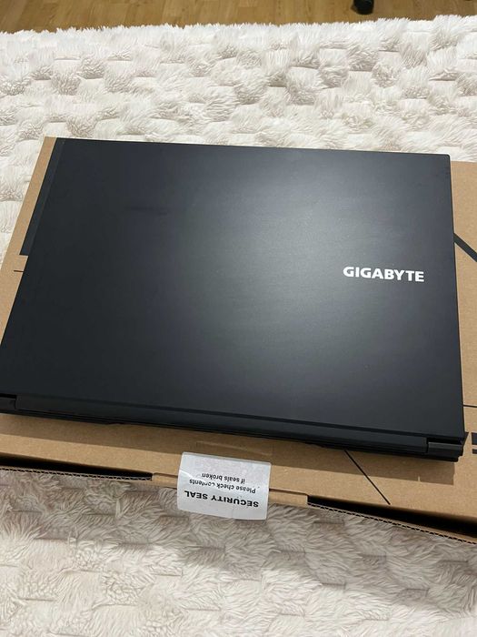 Gigabyte G6 KF | i7-13620H | RTX 4060 | 16GB DDR5 | GARANTIA ATÉ 2027