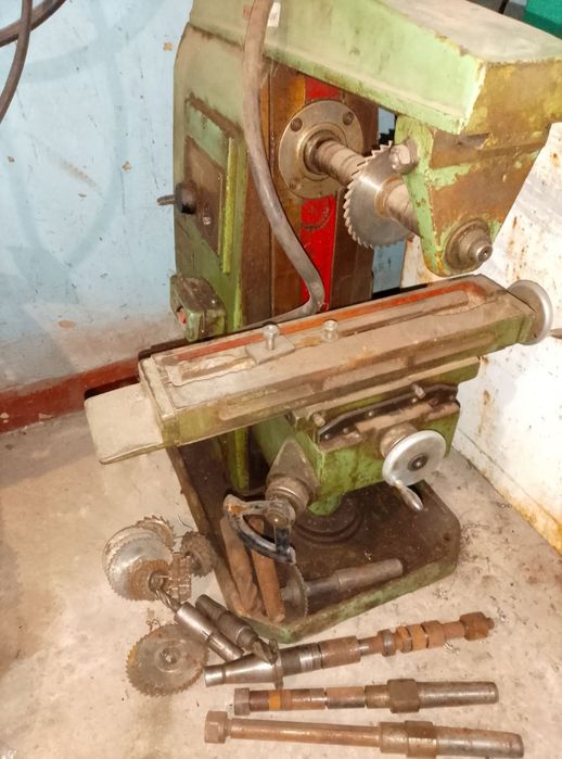 Фрезерный станок НГФ 110 Ш3