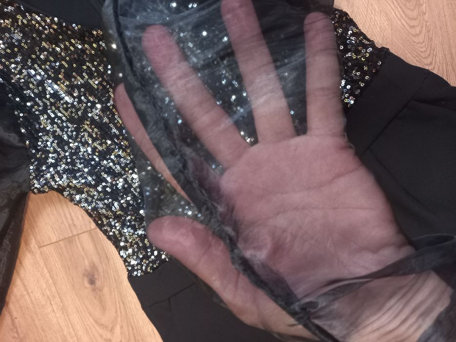 Комбінезон жіночий з паєтками