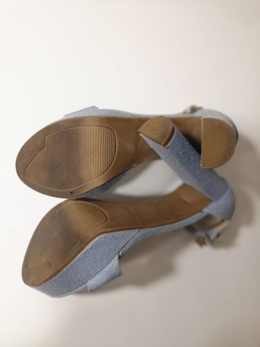 Sandały jeansowe Guess rozmiar 37