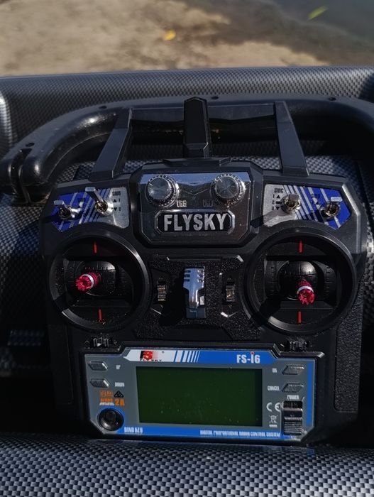 Карповий кораблик  CARBOAT з GPS і автопіолотом