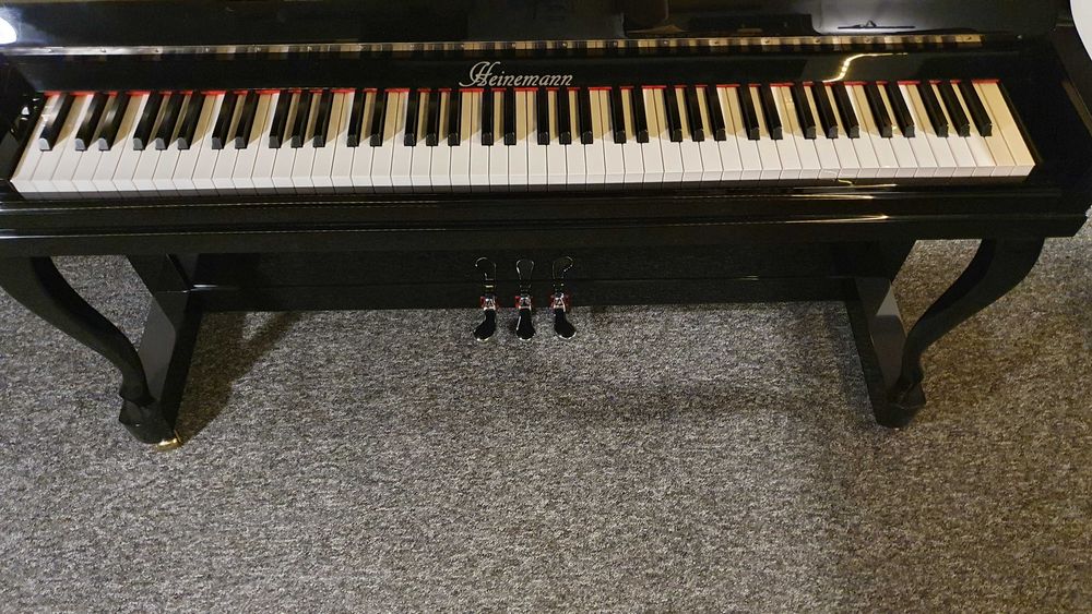 Fabrycznie Nowe Pianino Heinemann UP-120