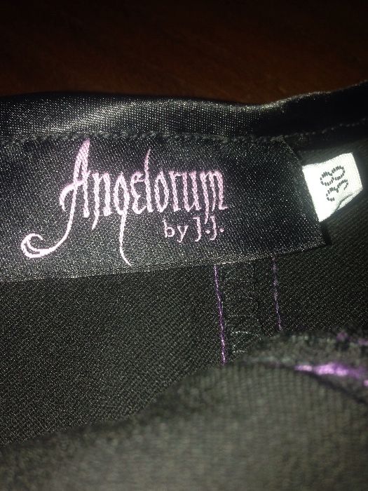 Corpete - "handmade"