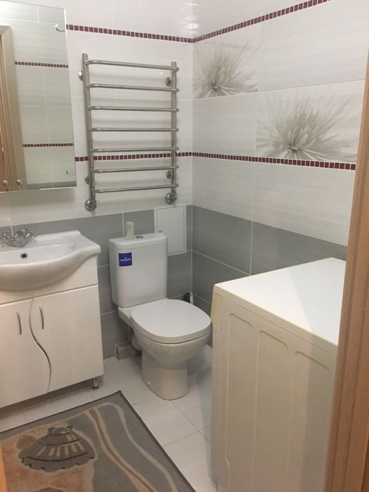 Шикарная квартира,  Набережний,  6 спальных мест. Посуточно, почасово.