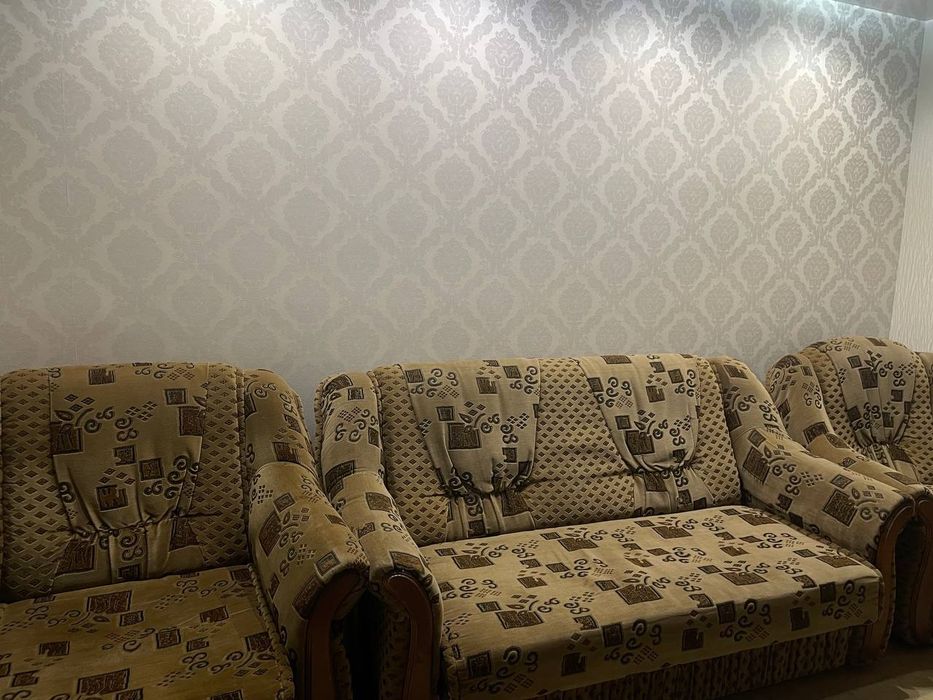 Диван + 2 крісла