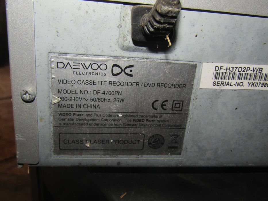 Televisoes CRT Sony Trinitron + Daewoo VHS / DVD