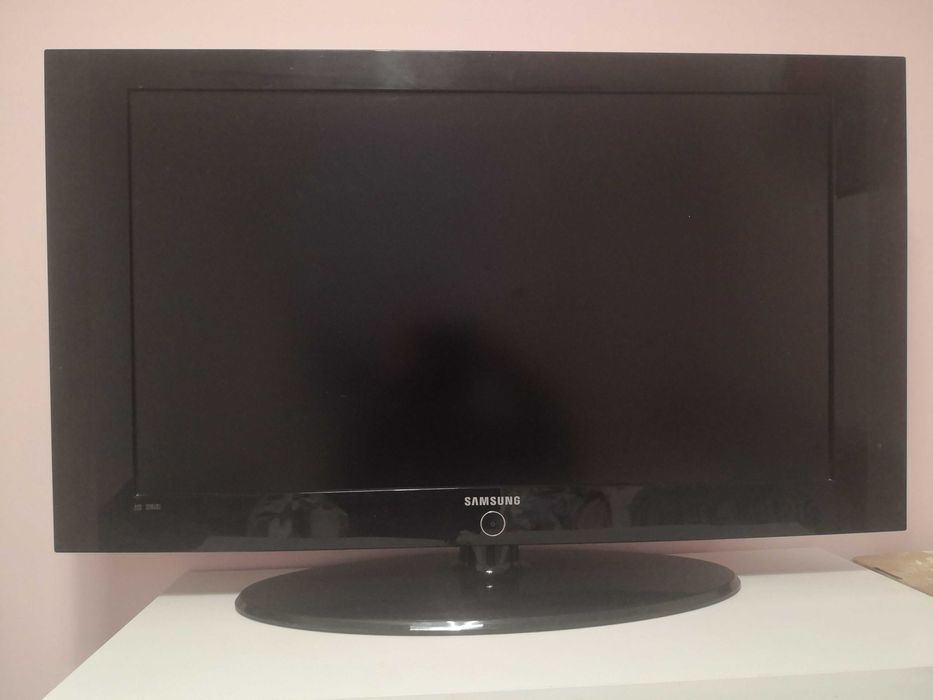 Telewizor Samsung 37 cali