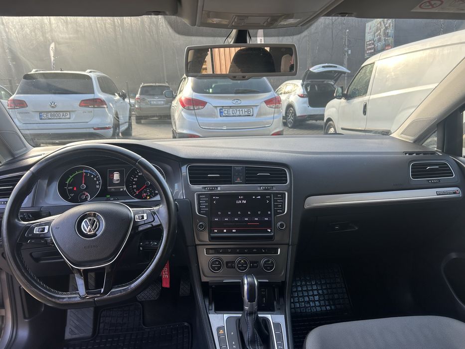 Продам Vokswagen e-Golf