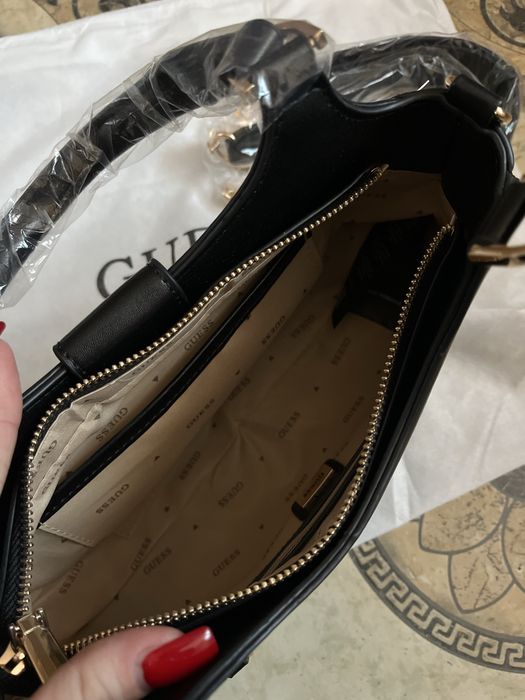 2 сумочки Guess нові