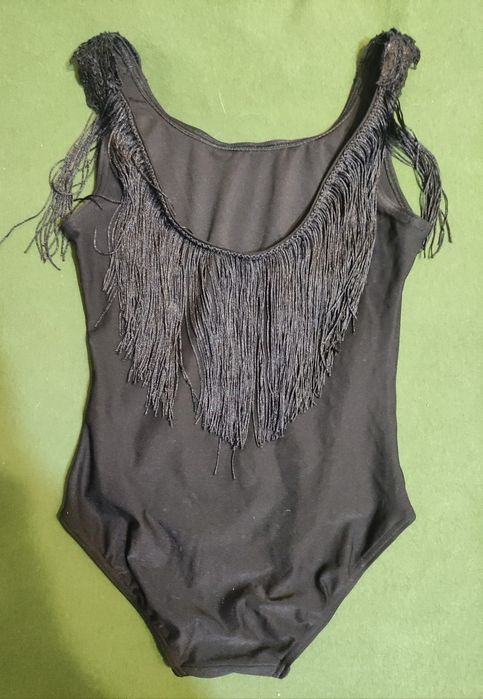 Тренувальний костюм з бахромою