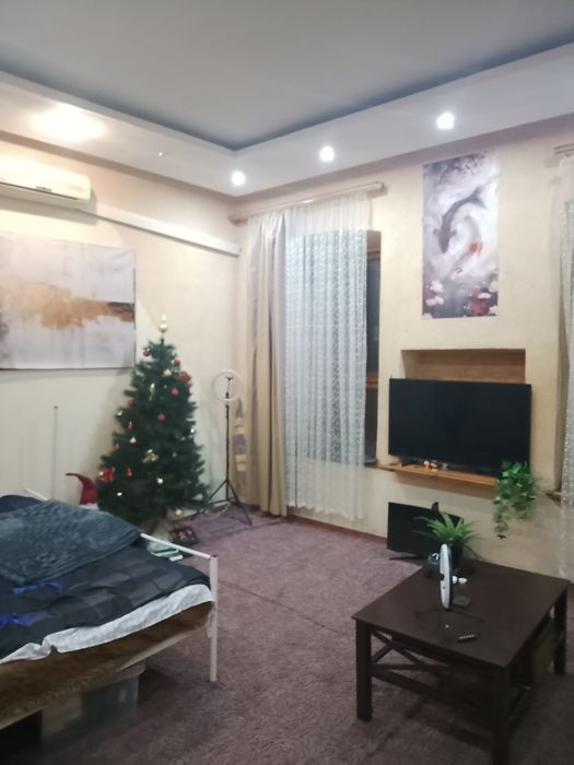 Срочно продам 2-комнатную квартиру в Центре Одессы!