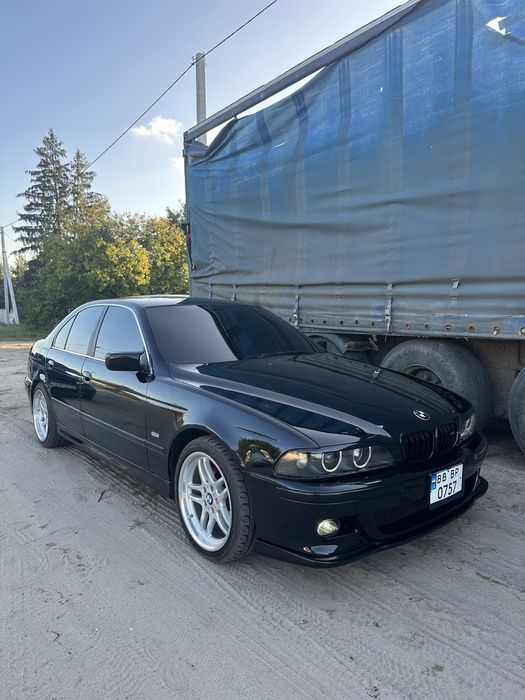 Продам BMW E39 528