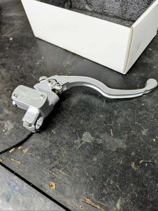 Vendo  manete  Beringer