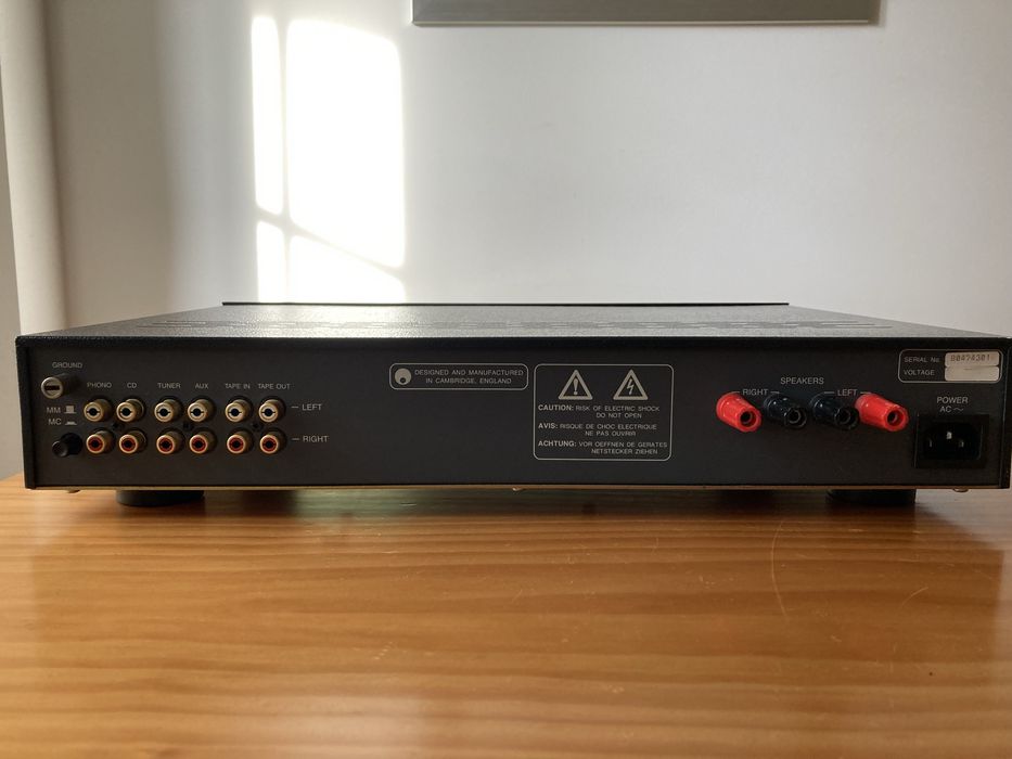 Amplificador Cambridge Audio P50